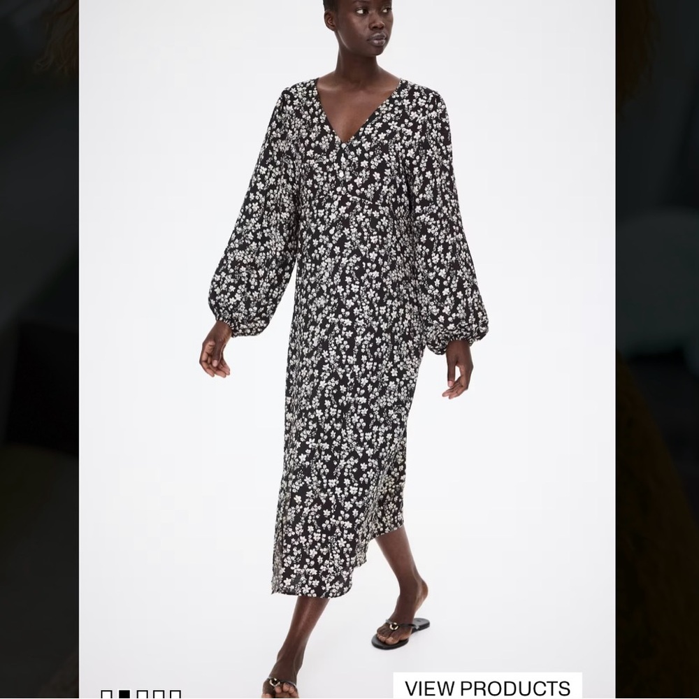 H&M Maternity MAMA BUTTON-FRONT DRESS in Black & White Floral